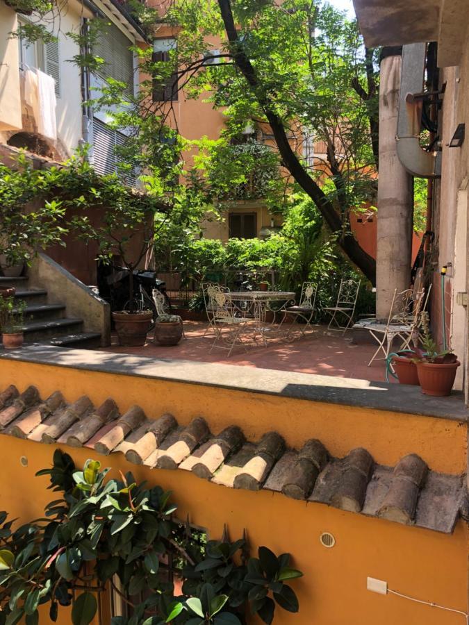 Апартаменты Pantheon, Campo De Fiori Mini Garden Рим Экстерьер фото